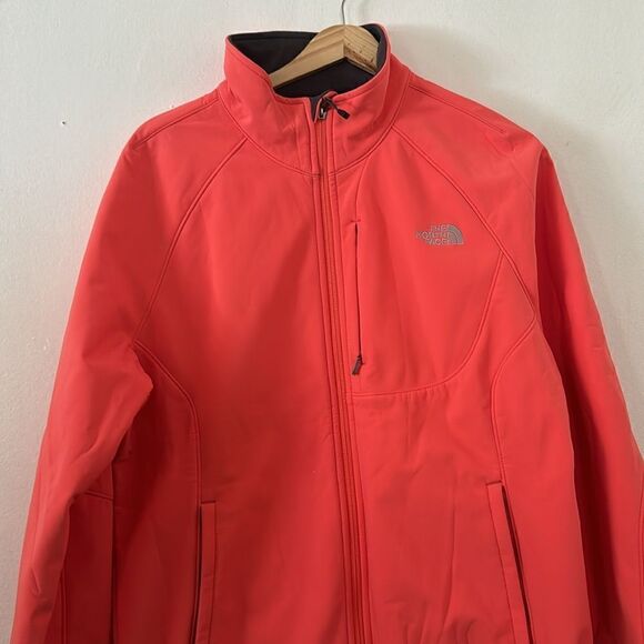 The north face jacket EUC - Picture 2 of 9